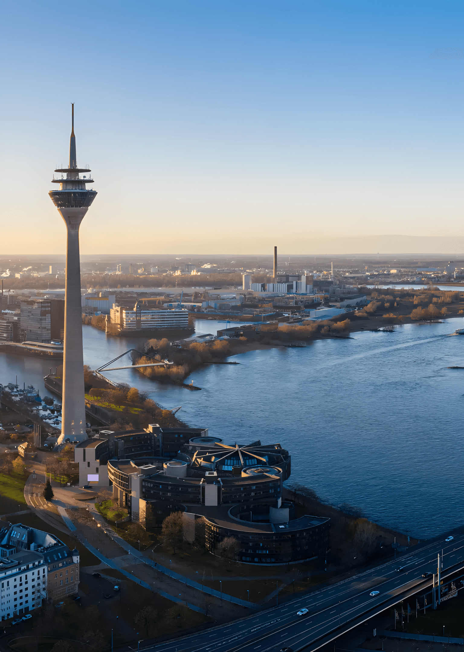 HUNARI IT-Systemhaus Düsseldorf – Ihr Partner für IT & KI