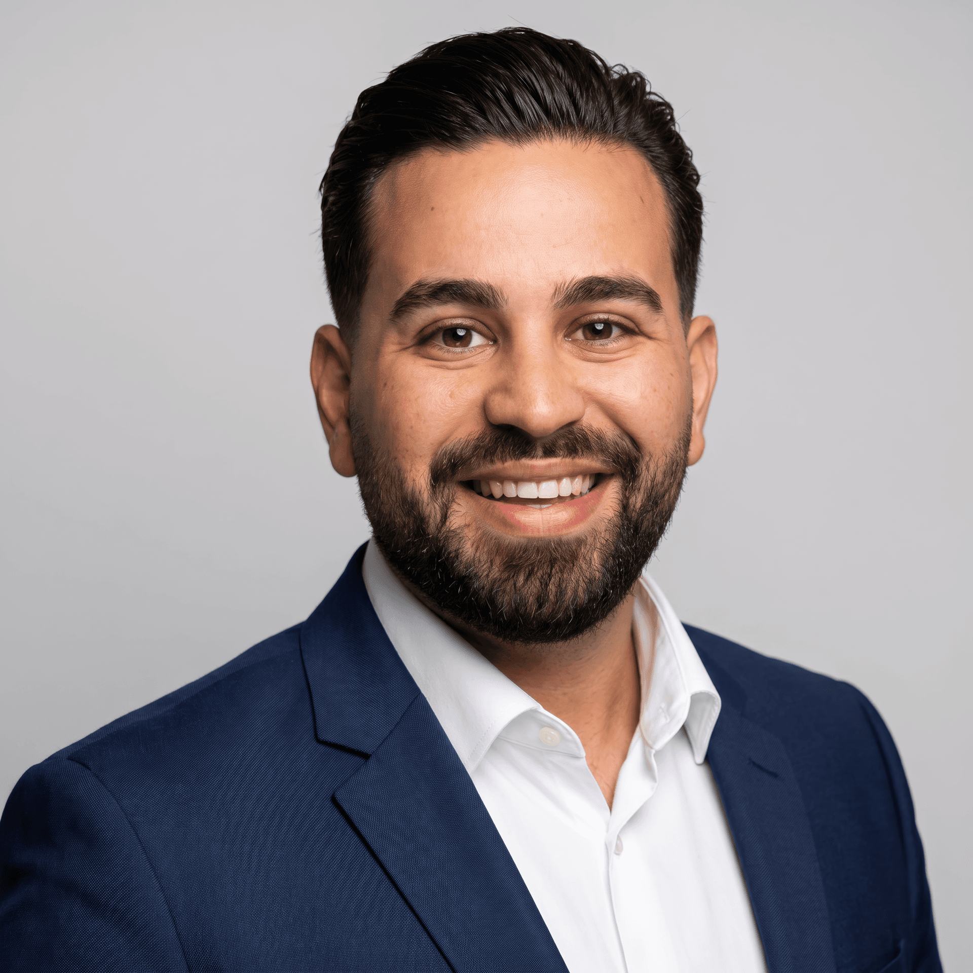 Bünyamin Arik – Gründer und Geschäftsführer von HUNARI GmbH Düsseldorf